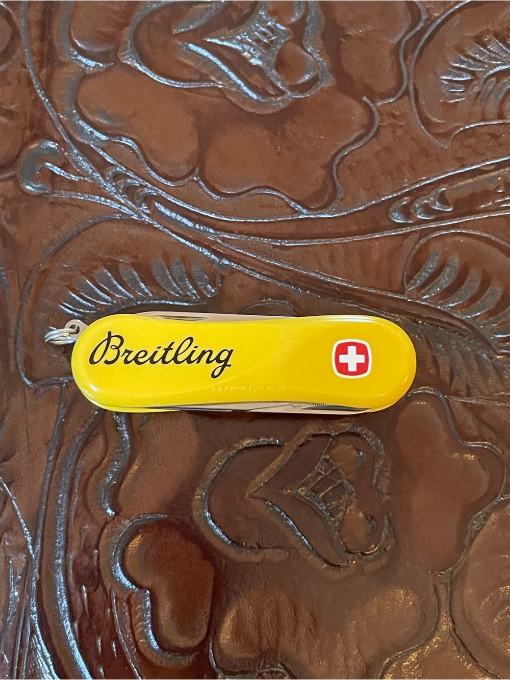 Breitling Yellow Swiss Multi-Tool Pocket Knife - Picture 6 of 14